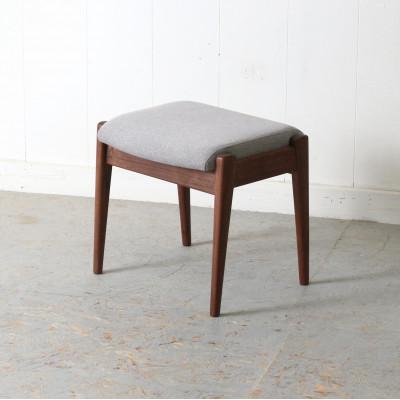 ふるさと納税 江別市 オットマン(ダイニングチェア用、スツール兼用) ウォールナット 北海道 MOOTH 1脚