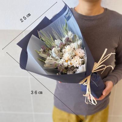 ふるさと納税 茅野市 信州 八ヶ岳の麓から贈るドライフラワースワッグ M(ホワイト\u0026ブルー)の画像