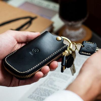 ふるさと納税 福岡市 レザーZIPキーケース[ブラック][福岡市内製造] YK004VC04