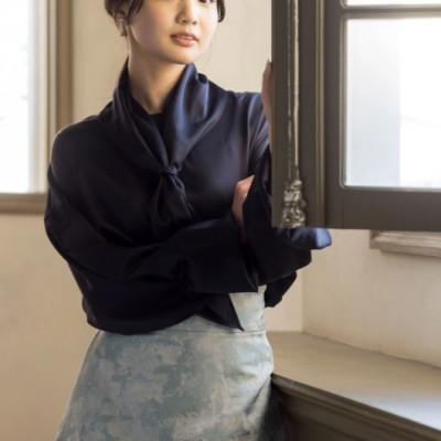 ふるさと納税 北方町 2way サテンスカーフブラウス Mサイズ ネイビー