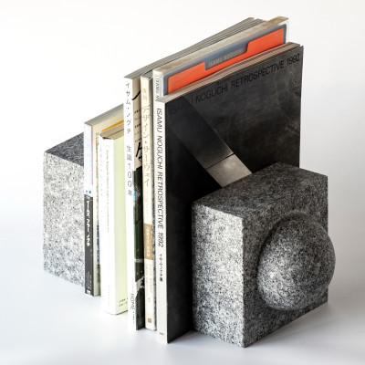 ふるさと納税 香川県 TY BOOKSTAND / komame|山本忠司氏デザインの庵治石ブックエンドの画像