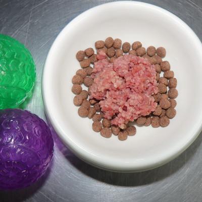 ふるさと納税 猪名川町 【冷凍】牛たん皮ミンチ ペット用 計3kg(1kg×3パック)の画像