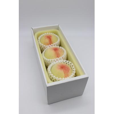 ふるさと納税 西粟倉村 2026年先行受付 岡山白桃 早生中生種 ロイヤル 大玉3玉 800g