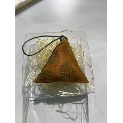 ふるさと納税 江別市 [北海道江別市]御幸.couオリジナル匂い袋 ゴールド・・光・金運・希望・人脈作り・