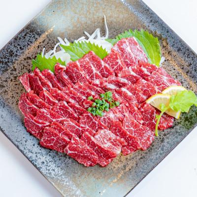 ふるさと納税 和水町 [熊本 と畜]桜屋 特選馬刺しスライス 300g(和水町)