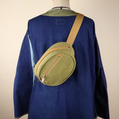 ふるさと納税 朝日町 ボディバッグ エッグ [ライトカーキ×キャメル]