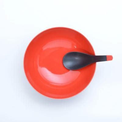 ふるさと納税 佐賀県 究極のラーメン鉢レンゲセット 黒朱刷毛山吹釉赤釉 ペア 41APCD056の画像