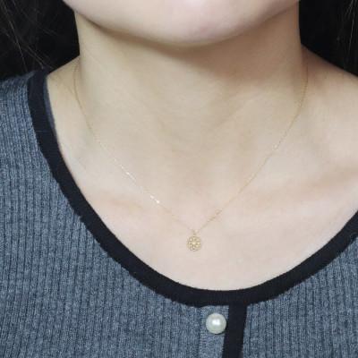 ふるさと納税 甲斐市 K18 0.01ct フラワーダイヤモンドペンダント【BQ-223】の画像