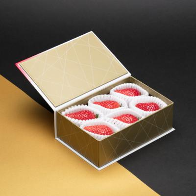 ふるさと納税 東松山市 ★先行予約★ 期間限定[とちおとめ]特別厳選苺(いちご) まなこころ 彩 6粒×1箱 贈答用