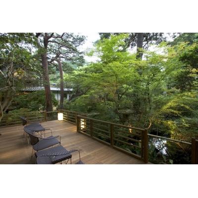 【新商品】 ふるさと納税 伊豆市 修善寺温泉【湯回廊　菊屋】平日宿泊券2名様 【2963124580】(108000円)