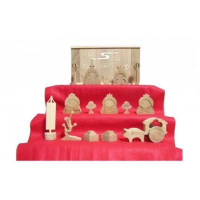 ふるさと納税 美濃加茂市 木製のひな人形 3段飾り 箱入 (エンジュの木) 大