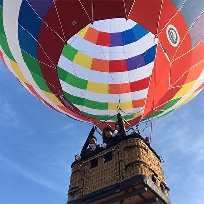 【〜6/6まで出品】 ふるさと納税 加西市 熱気球 フリーフライト搭乗体験 大人2名(乗り合い)実施:11月〜5月上旬[No5698-0973] 【BCD2414369145】(88000円)