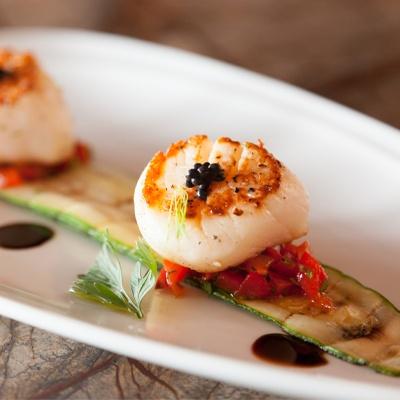 ふるさと納税 興部町 【ふぞろい品】ホタテ玉冷1.5kg 北海道オホーツク産【302】 |  | 02