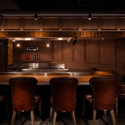 ふるさと納税 渋谷区 [バンブー グラッシィ 恵比寿店][神戸牛OMAKASE]全7品 2名様分(ぐるなびセレクション)