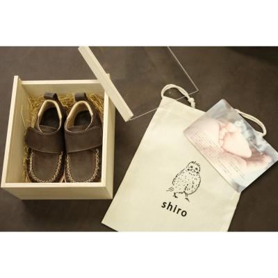 ふるさと納税 荒川区 未来に残せるAnniversary shoes(カラー:スモークブラック)【014-005-3】の画像