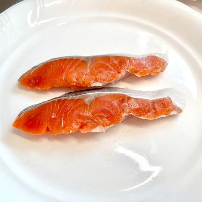 ふるさと納税 釧路市 【3か月連続定期便】 紅鮭 10切(2切れ×5袋) 真空パック F4F-9213の画像