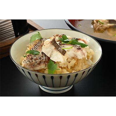 即購入可★ ふるさと納税 小浜市 【毎月定期便】「若狭小浜港産地直送」のお任せ天然鮮魚セット! 全12回 【OCQ3659842585】(133400円)