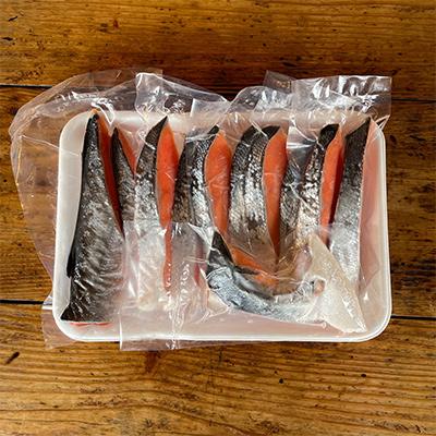ふるさと納税 小田原市 【毎月定期便】【甘口】お弁当やご飯のお供に!厚切り銀鮭 半身1枚(約10枚)全12回_1