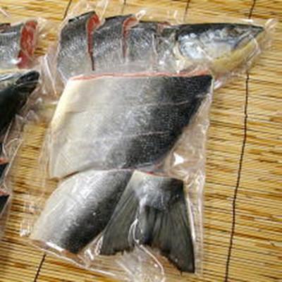 ふるさと納税 南房総市 【2023年2月中旬発送】【1.4kg前後】北海道産新巻鮭1本(塩鮭切身)|y-sf|03