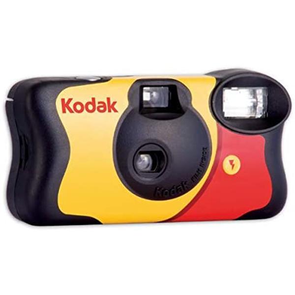 ファンセーバー 27枚撮 Kodak 早割クーポン FUN レンズ付きフィルム 使い捨てカメラ メーカー直売 SAVER ISO800