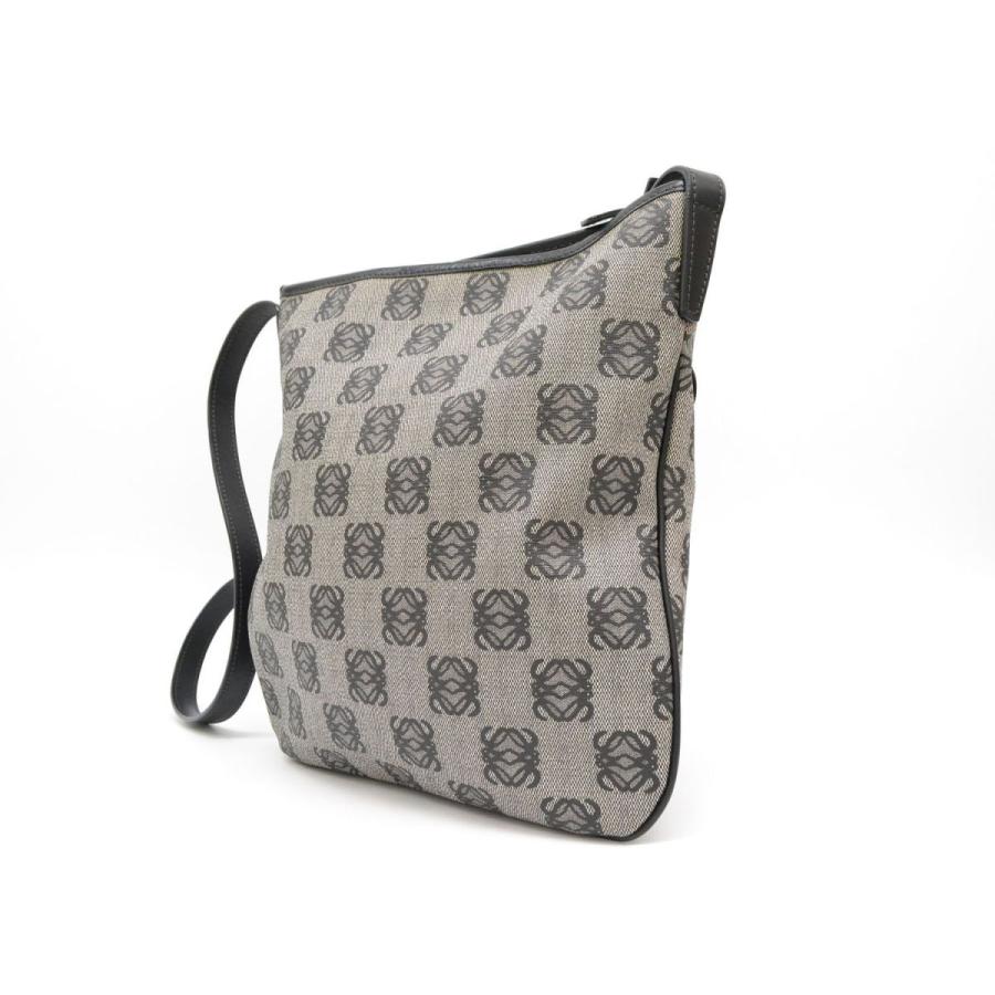 本物 LOEWE ロエベ アナグラム 斜め掛け ショルダーバッグ 
