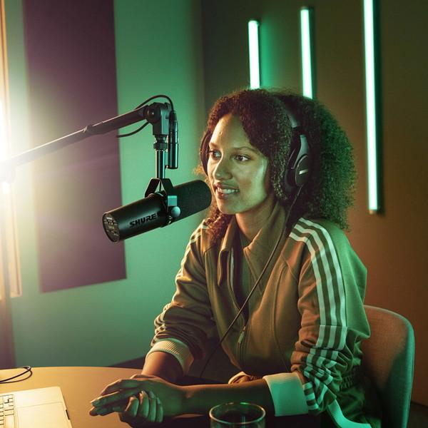 SHURE(シュア) ボーカル用ダイナミックマイクロホン＜プリアンプ内蔵＞   SM7dB | SHURE | 07