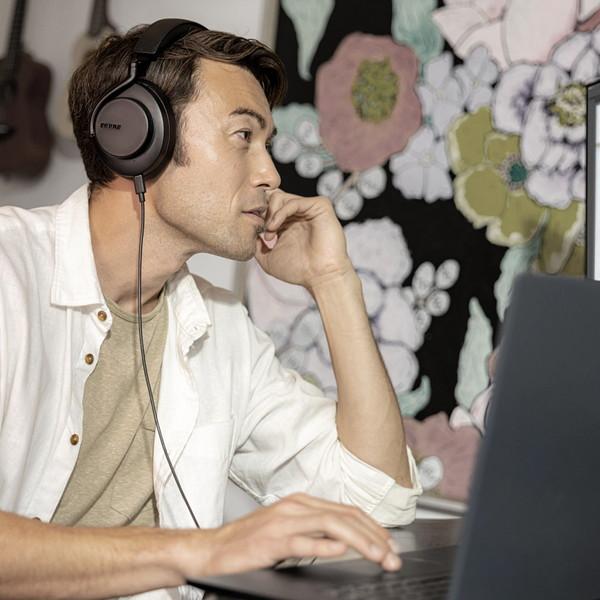 SHURE(シュア) ブルートゥースヘッドホン AONIC50（第2世代）  SBH50G2-BK-J ［Bluetooth対応］ | SHURE | 14