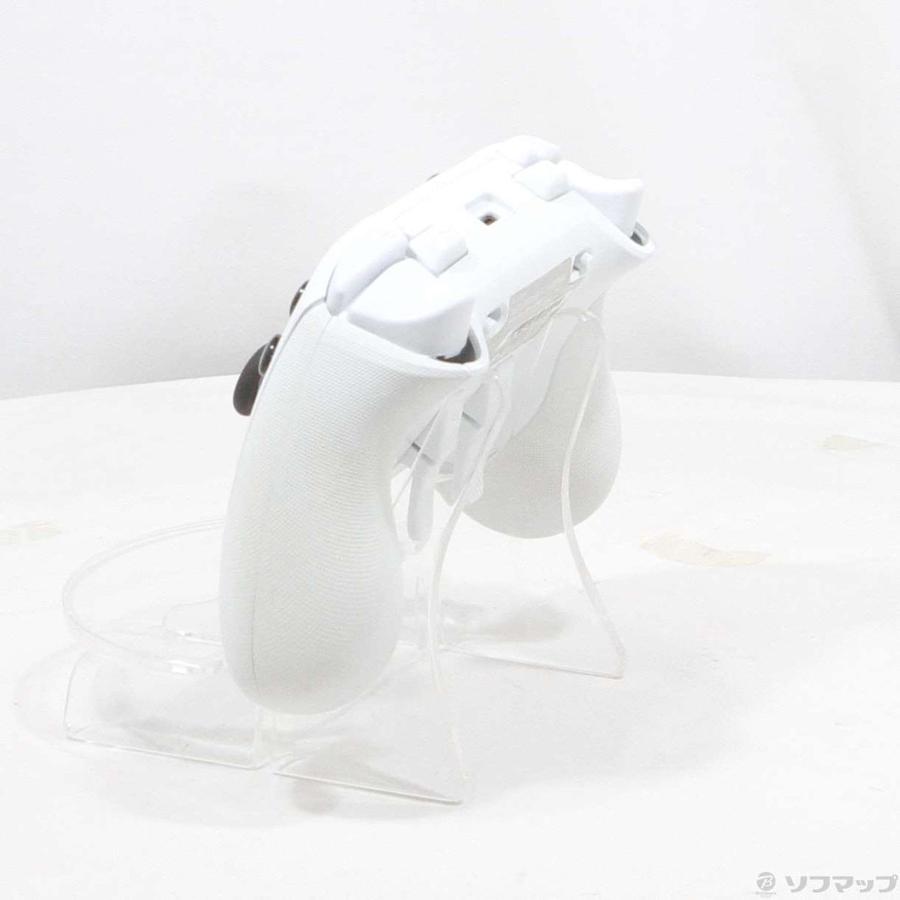 〔中古〕RAZER(レイザー)  Wolverine V2 Chroma RZ06-04010200-R3M1 ホワイト | Razer | 02