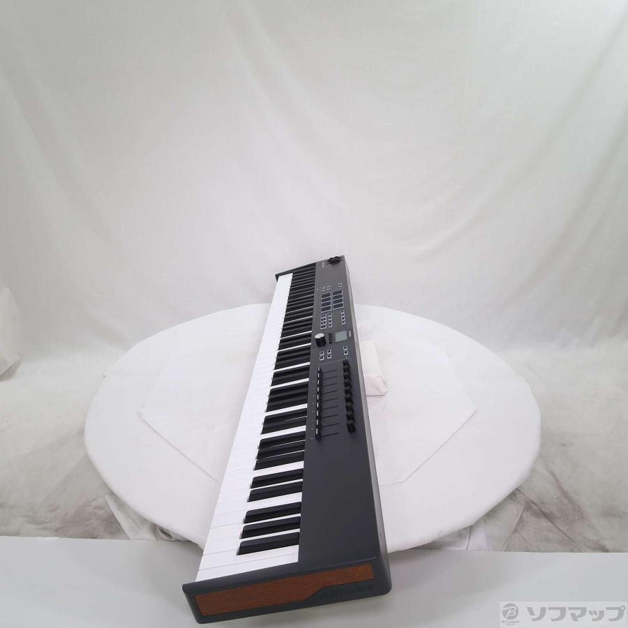 〔中古〕ARTURIA(アートリア)  KeyLab Essential 88 mk3 Black |  | 02
