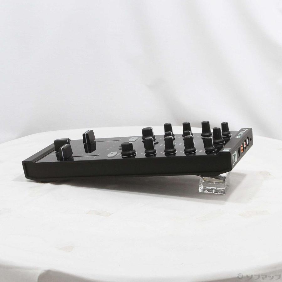 〔中古〕Native Instruments(ネイティブインストゥルメンツ)  Traktor Kontrol Z1 ミキシングコントローラー |  | 02