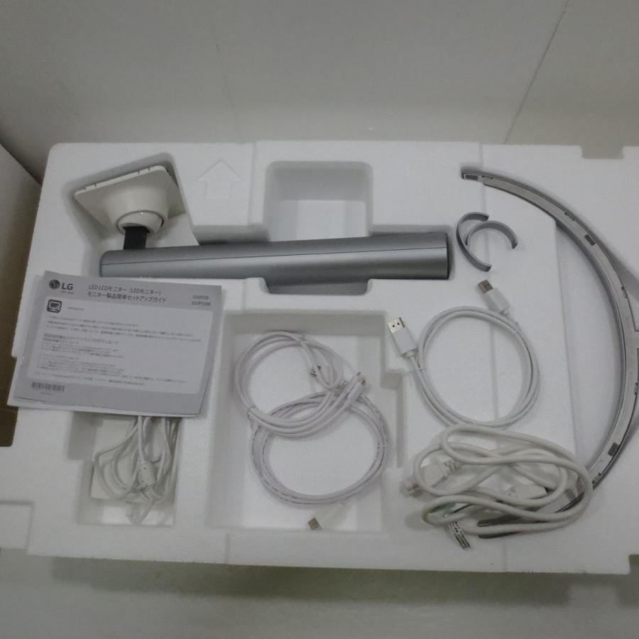 〔中古〕LG(エルジー)  〔展示品〕 32UP550N-W | LGエレクトロニクス | 02