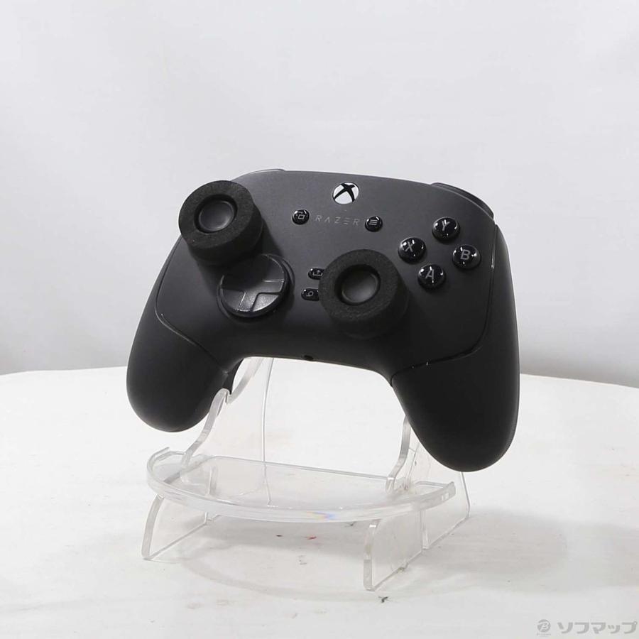 〔中古〕RAZER(レイザー)  Wolverine V3 Pro RZ06-05200100-R3M1 | Razer | 01