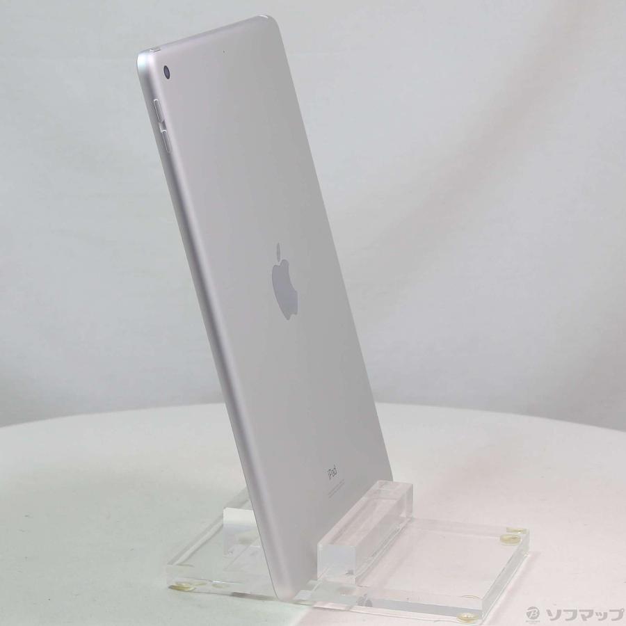 〔中古〕Apple(アップル)  iPad 第8世代 32GB シルバー NYLA2J／A Wi-Fi | Apple | 04