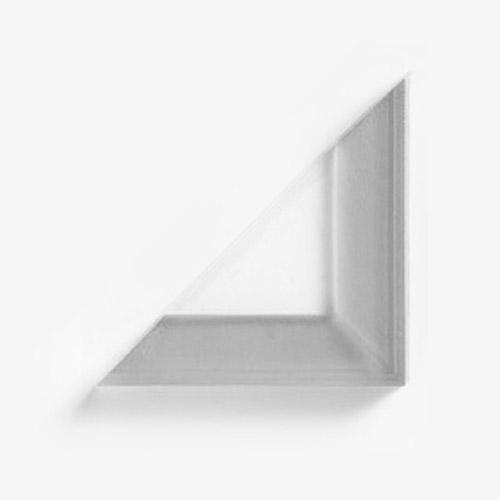 イイダ産業 貼ってはがせるジェルのカドフレーム・大　クリア GKFD006 【864】 |  | 02