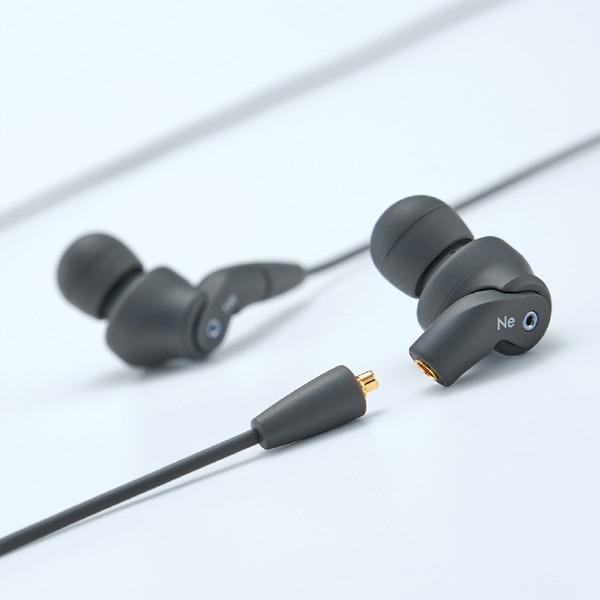 radius(ラディウス) イヤホン カナル型 VOLT Series（ボルトシリーズ） ブラック HP-NHR41K ［φ3.5mm ミニプラグ］ | radius | 01