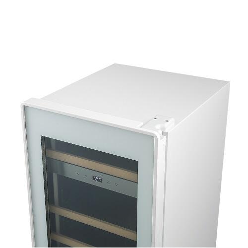 【基本設置料金セット】 フォルスタージャパン ワインセラー フォルスタージャパン ホワイト FJE-113GSL(WH) ［右開き］ 【お届け日時指定不可】 |  | 12