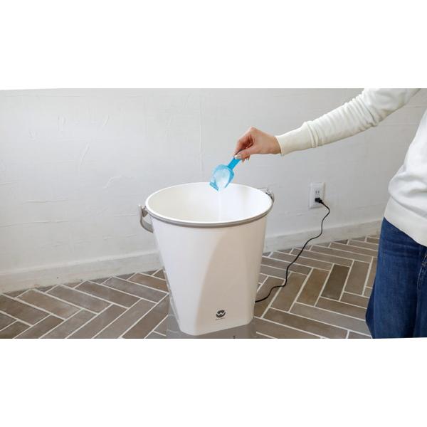 CBジャパン コンパクト バケツ型洗濯機 ウォッシュボーイ   TOM-12f ［洗濯0.6kg］ |  | 04