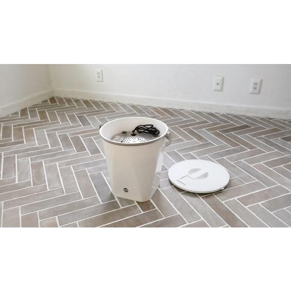 CBジャパン コンパクト バケツ型洗濯機 ウォッシュボーイ   TOM-12f ［洗濯0.6kg］ |  | 06