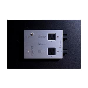 KOJO サージアブソーバ/ノイズフィルタ搭載 分岐型フィルタ電源タップ   Crystal-C2P2 | 