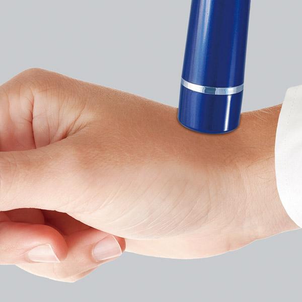 ヒーローグリーン 乾電池式コンパクトシェーバー 粋-IKI- 粋-IKI-  HSE-1B ［回転刃］ |  | 04