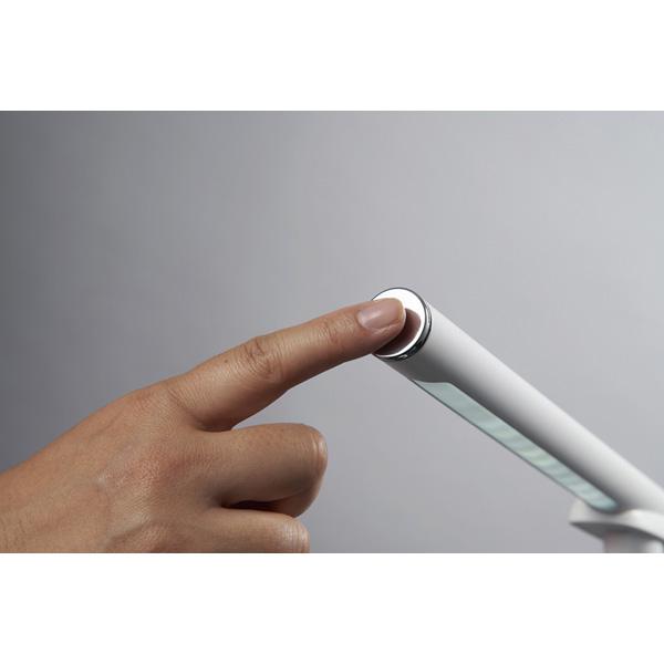 オリンピア 充電式多機能LEDライト白 GST004W |  | 06