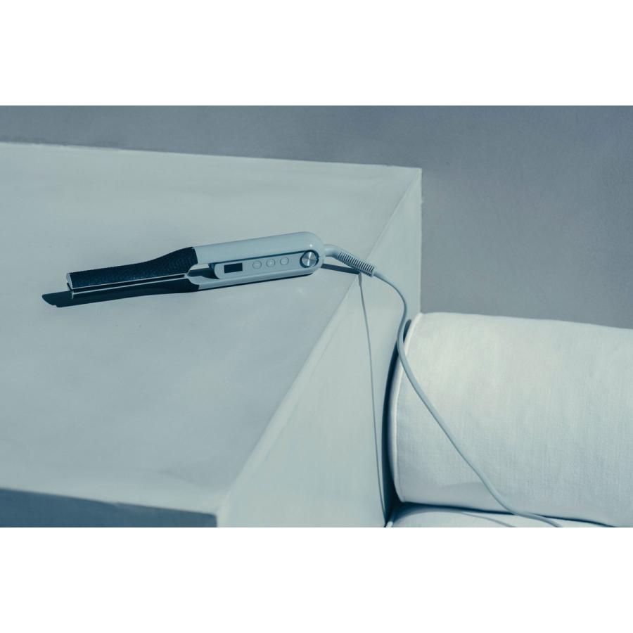 カドークオーラ ヘアアイロン  クールグレー BI-G1-CG ［交流（コード）式］ |  | 05