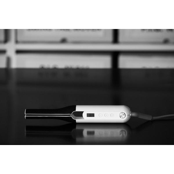 カドークオーラ ヘアアイロン  ホワイト BI-G1-WH ［交流（コード）式］ |  | 02