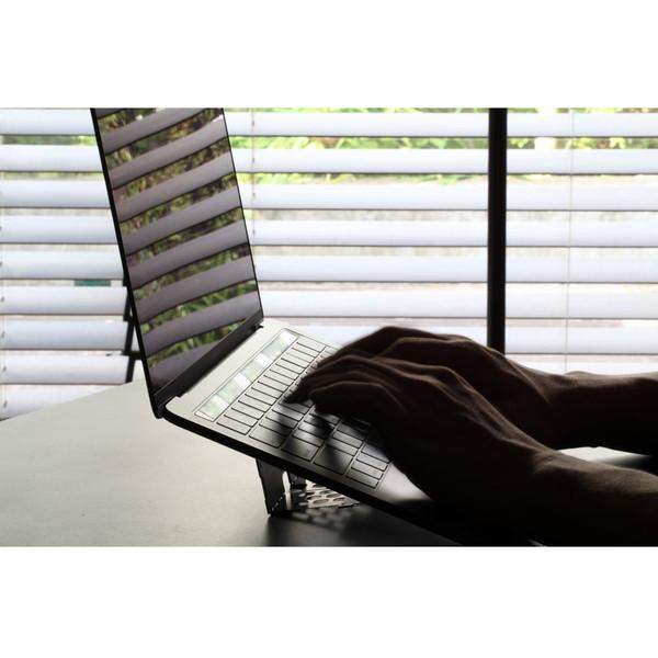 ONED ノートパソコンスタンド［〜18インチ /MacBook・MacBook Pro］ 折りたたみ式 Majextand ミッドナイト MJX800-ONED |  | 05