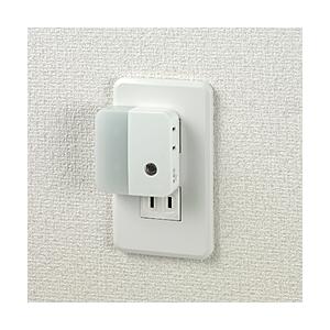 ELPA ＬＥＤセンサー付ナイトライト 明暗タイプ ホワイト PM-LC201(W) ［白色 /コンセント式］ | ELPA