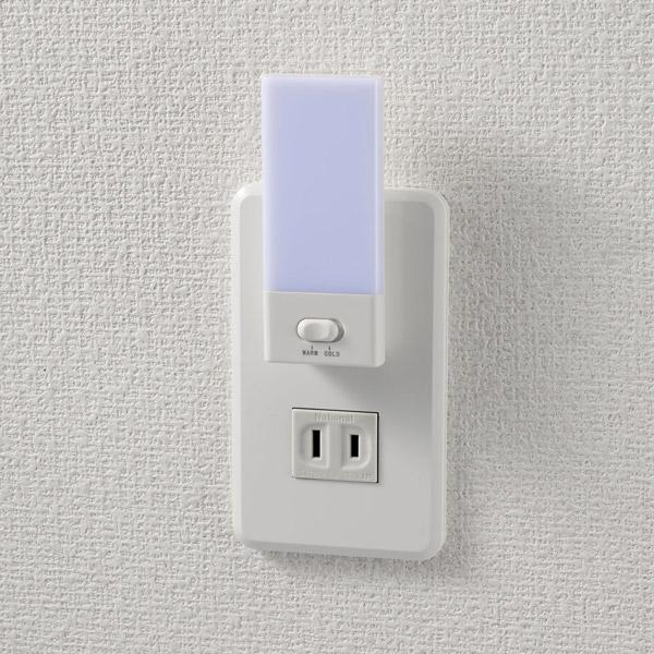 ELPA ＬＥＤセンサー付ライト  ホワイト PM-L104 ［白色 /コンセント式］ | ELPA | 02