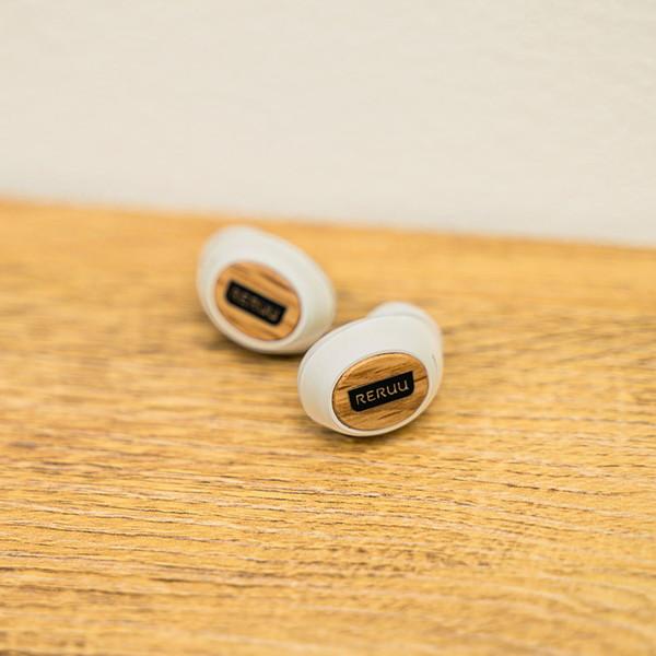 ライフオンプロダクツ 完全ワイヤレスイヤホン RERUU  RE-HP002 ［ワイヤレス(左右分離) /ノイズキャンセリング対応 /Bluetooth対応］ |  | 01