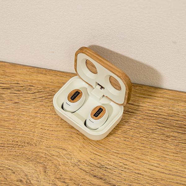 ライフオンプロダクツ 完全ワイヤレスイヤホン RERUU  RE-HP002 ［ワイヤレス(左右分離) /ノイズキャンセリング対応 /Bluetooth対応］ |  | 03