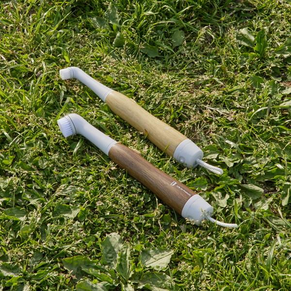 ライフオンプロダクツ コードレス電動ブラシ ダークウッド LNACN003-DW [コードレス] |  | 05