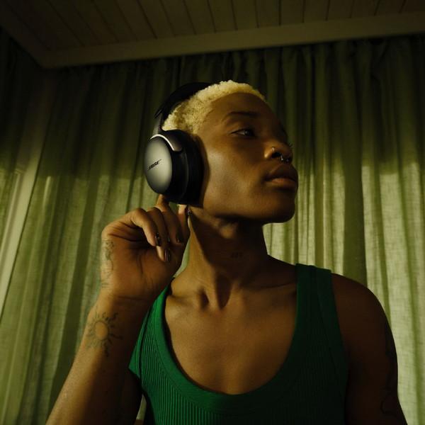 BOSE　ブルートゥースヘッドホン QCULTRAHPBLK Bose QuietComfort Ultra Headphones(ブラック): BOSE JAL Mall